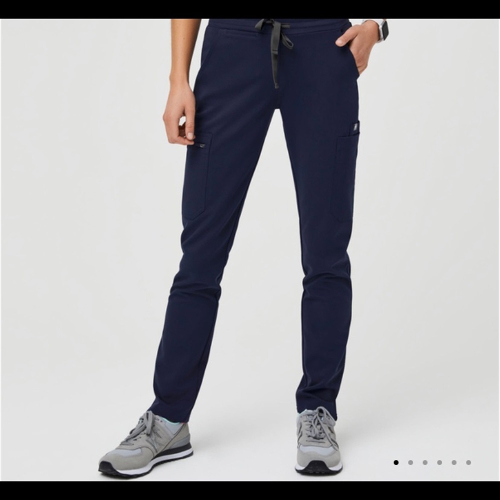 Navy XL Yola skinny scrub pants: bought right before I changed jobs. New